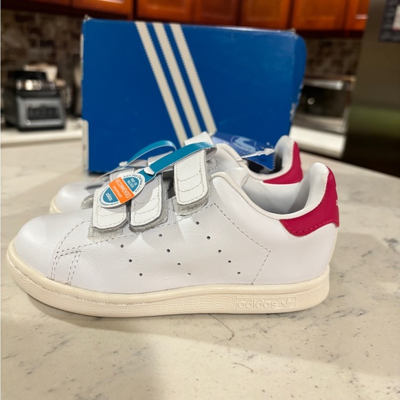 New Baby Adidas Original Stan Smith TD Shoes B32704 Size 9K-10K - Picture 1 of 9